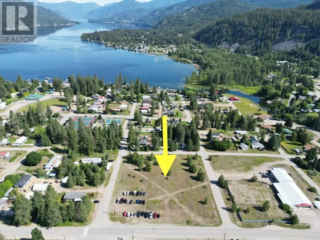 Lot 1 West Lake Drive, Christina Lake